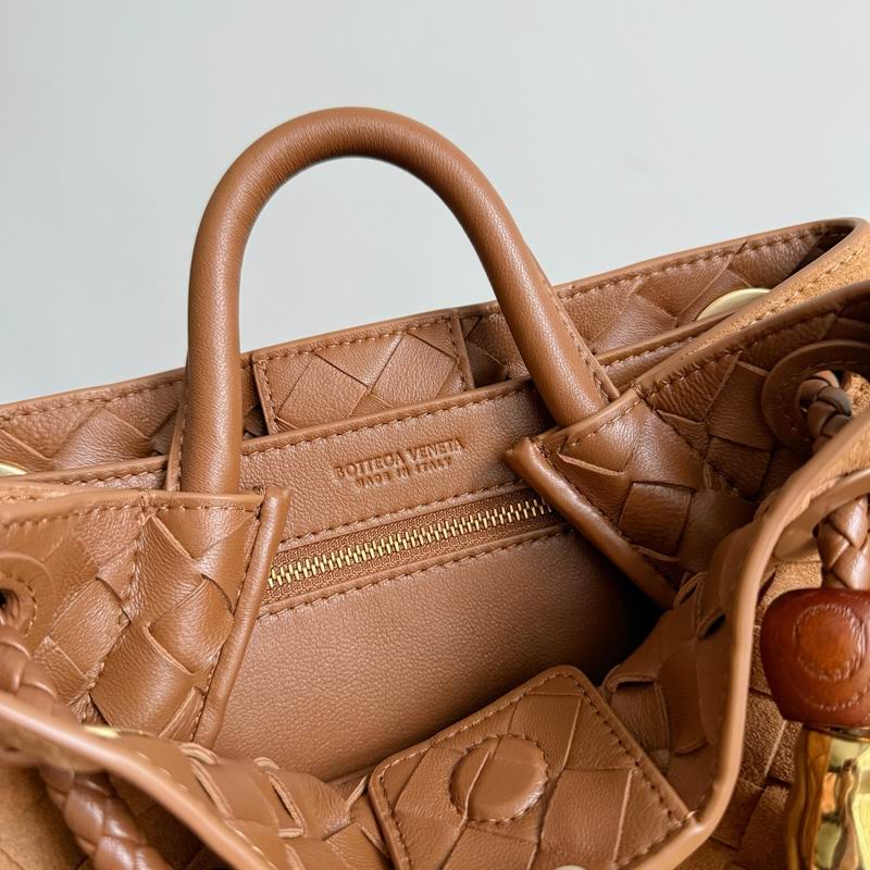 743568 25x22x10.5cm T (44)