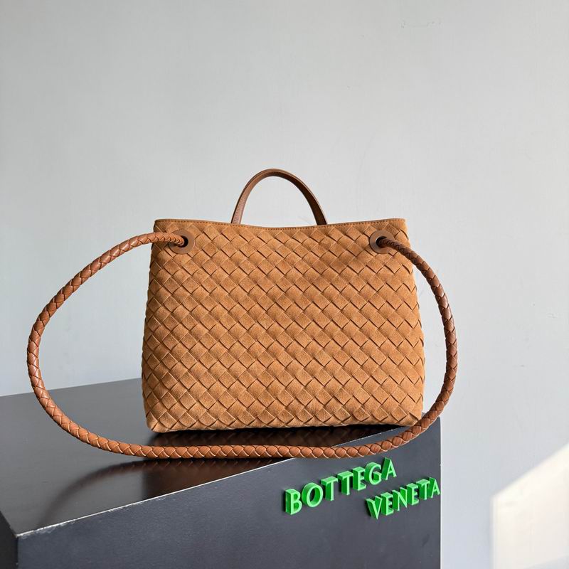 743572 32x24x12cm T (3)