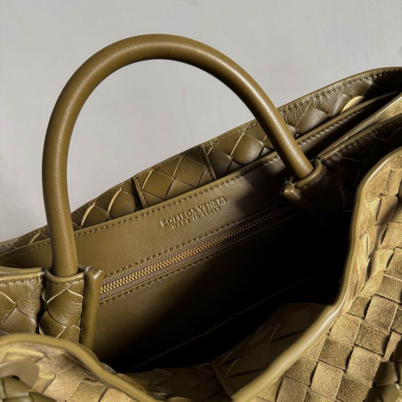 743572 32x24x12cm T (4)