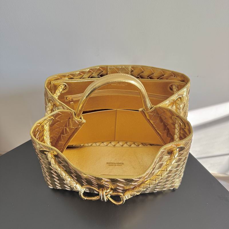 743572 32x24x12cm T (9)