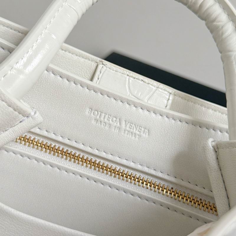 777614 22x15.5x9cm T (8)