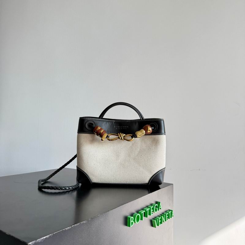 791594 25x22x10.5cm T (1)