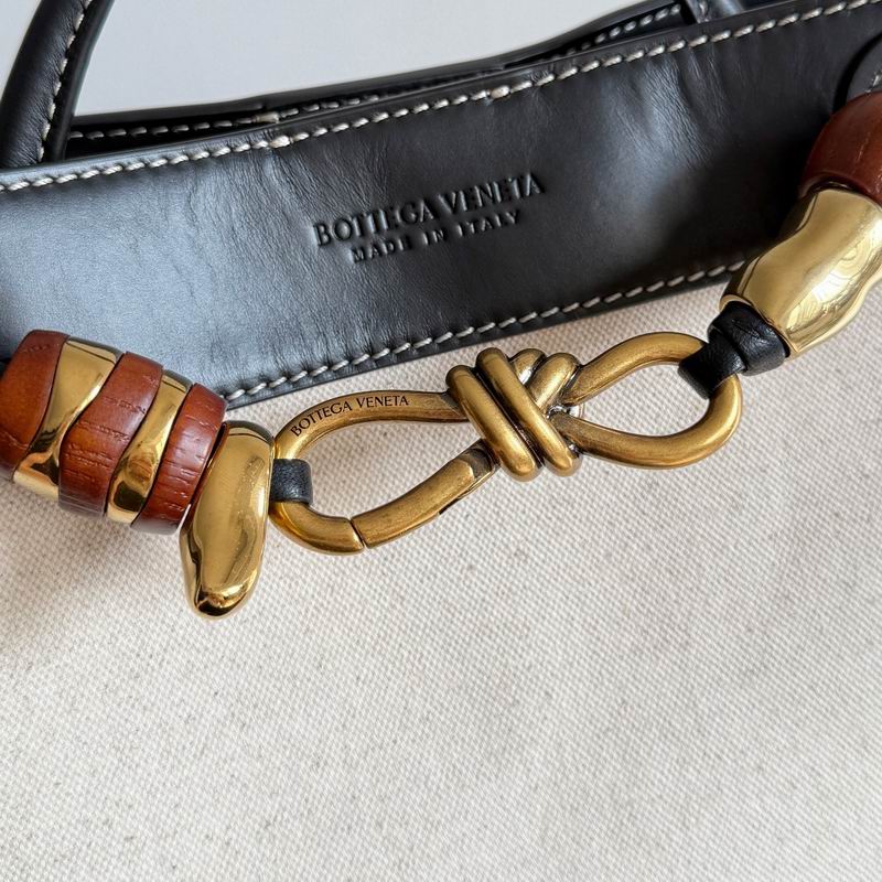 791594 25x22x10.5cm T (2)