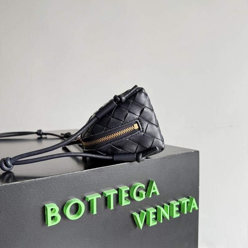 794258 18.5x11.5x8.5cm T (2)