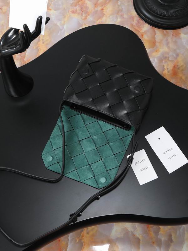 795637 22.5x16.5x5.5cm T (5)