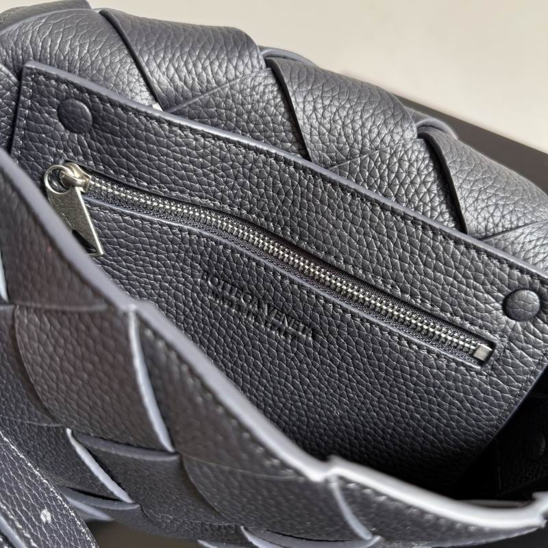 795637 22.5x16.5x5.5cm T (6)