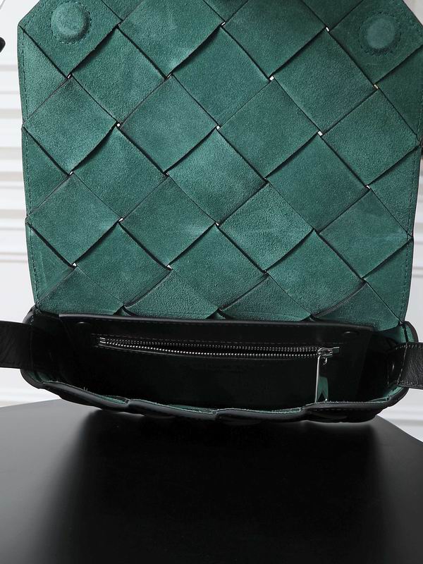 795637 22.5x16.5x5.5cm T (8)