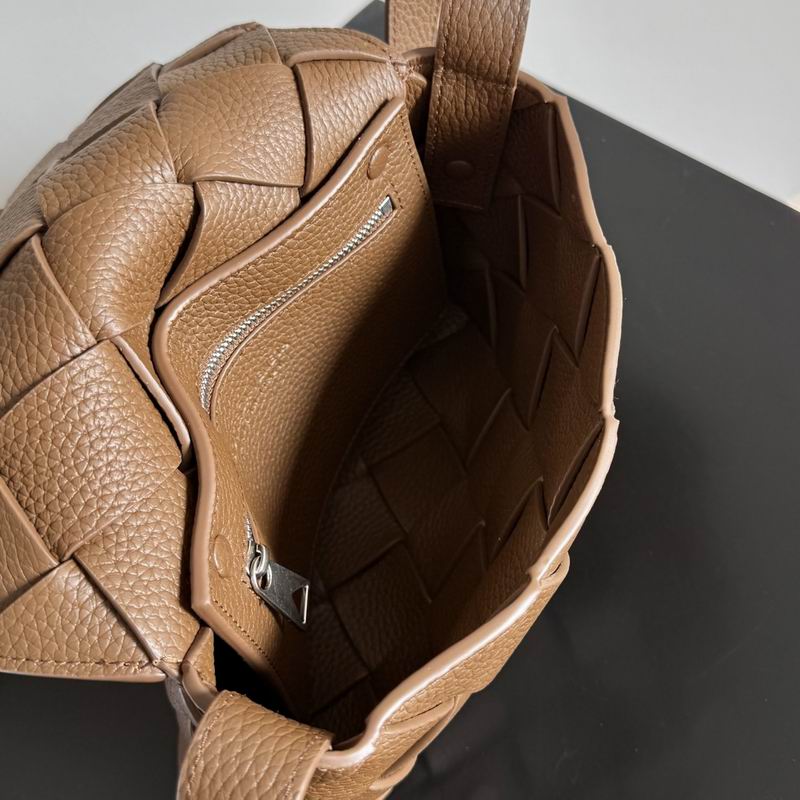 795637 22.5x16.5x5.5cm T (9)