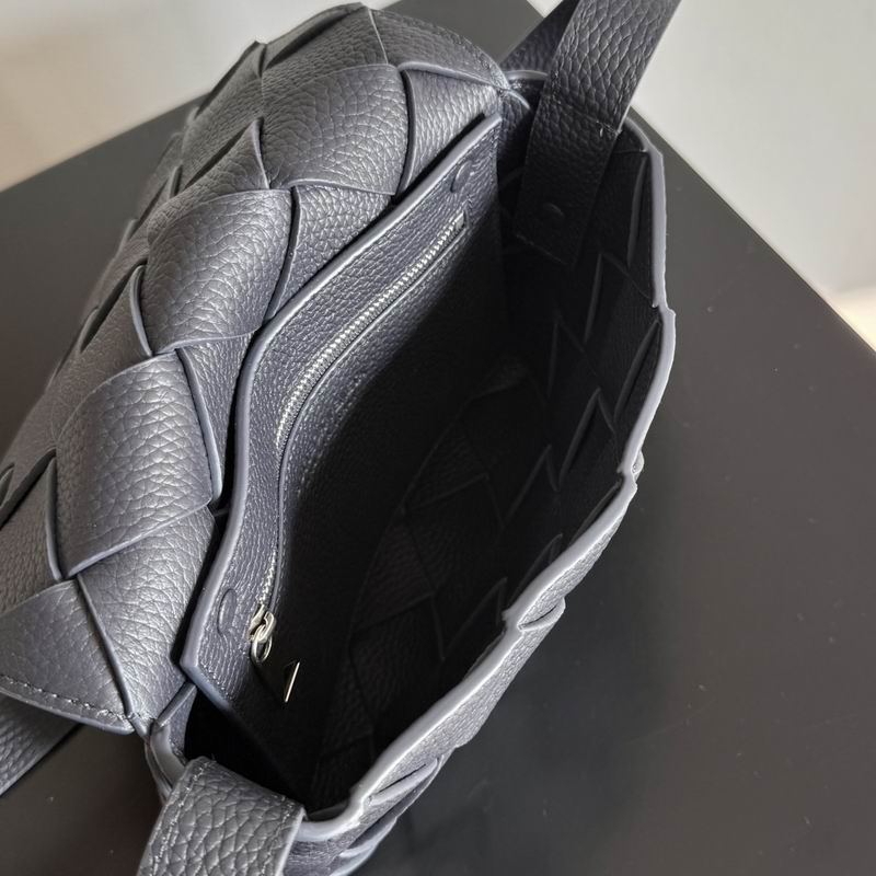 795637 22.5x16.5x5.5cm T (9)