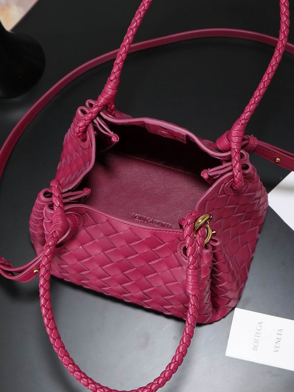 796569 21x17x16.5cm T (17)