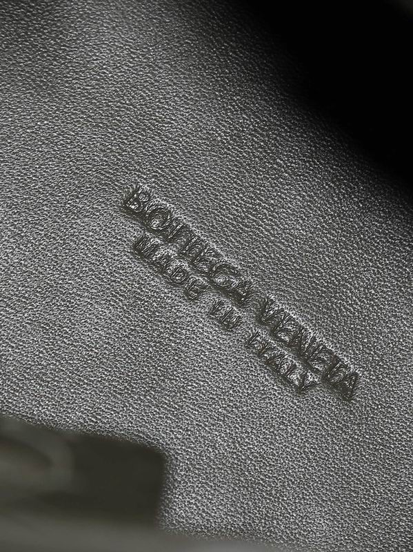 796569 21x17x16.5cm T (4)