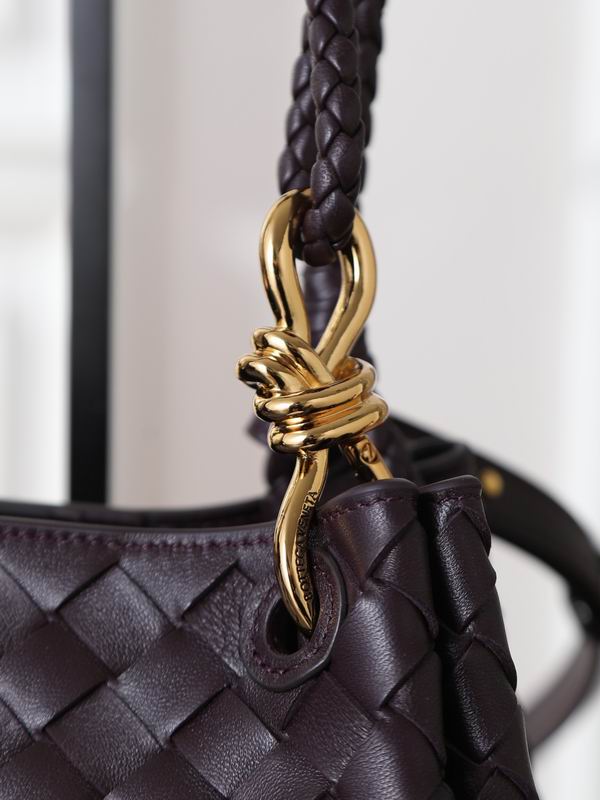 796569 21x17x16.5cm T (6)