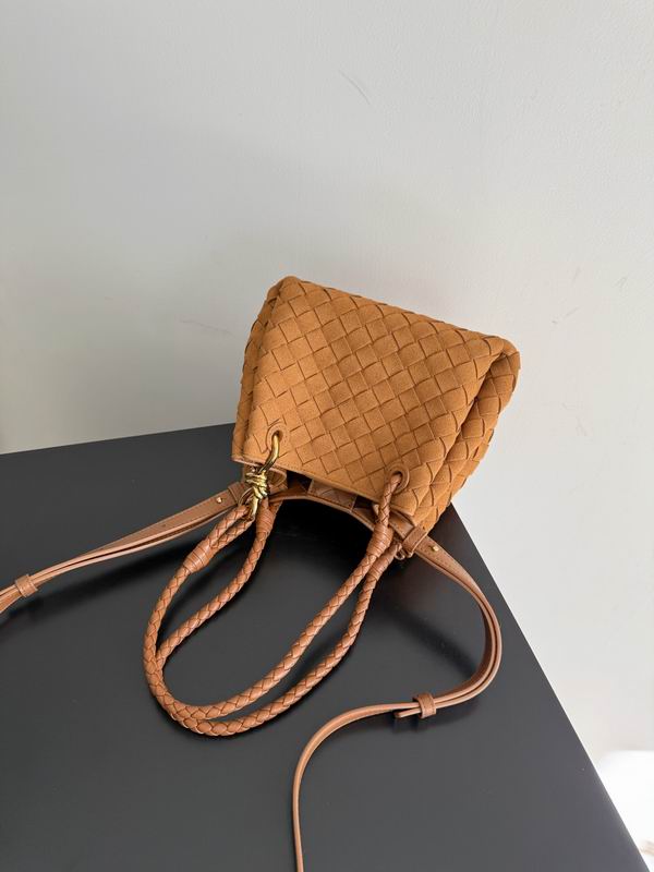 796569 21x17x16.5cm T (6)