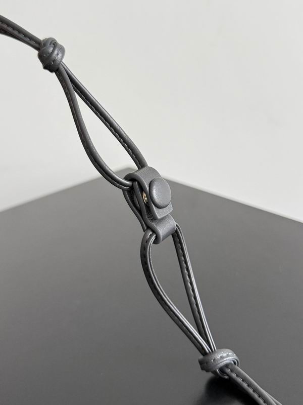 796728 32x23x1cm T (4)