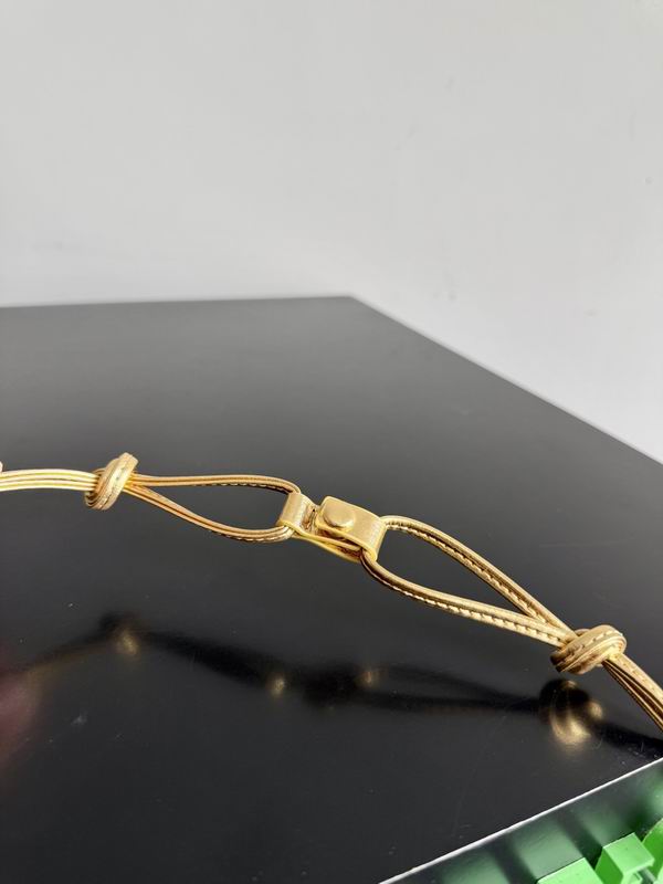 796728 32x23x1cm T (5)