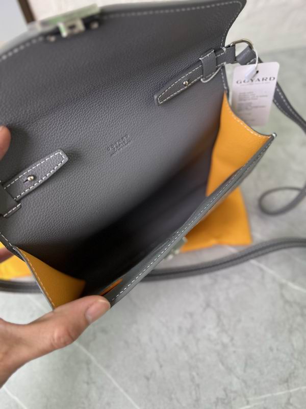 8063 21x4x16cm YT (16)