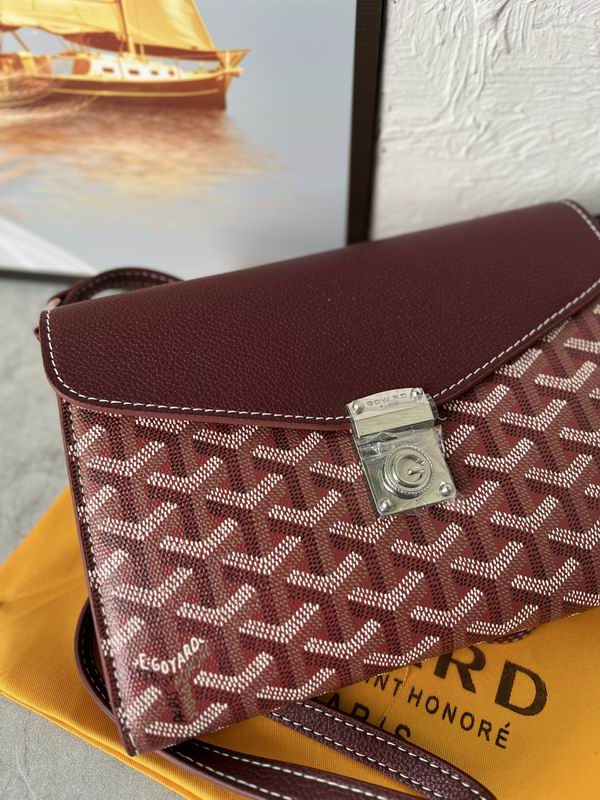 8063 21x4x16cm YT (28)