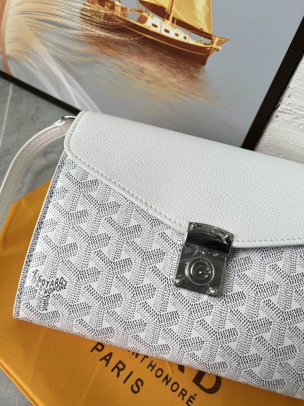 8063 21x4x16cm YT (36)