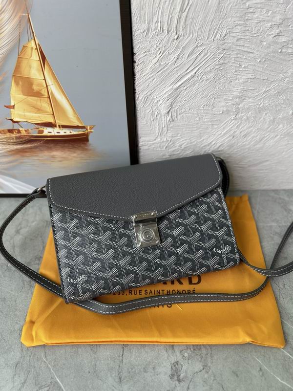 8063 21x4x16cm YT (9)