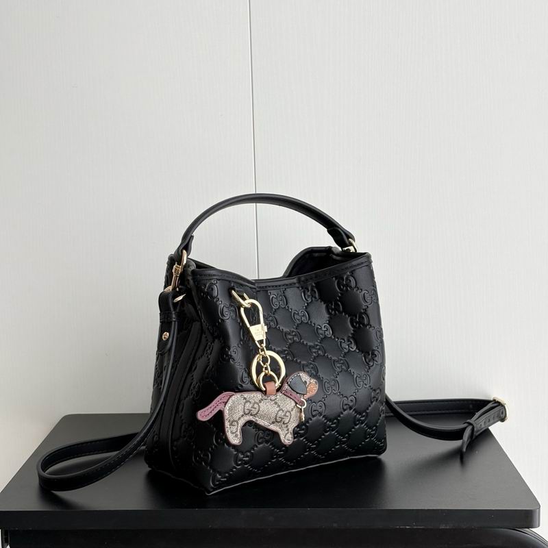 815118 19x18x11cm DF (20)