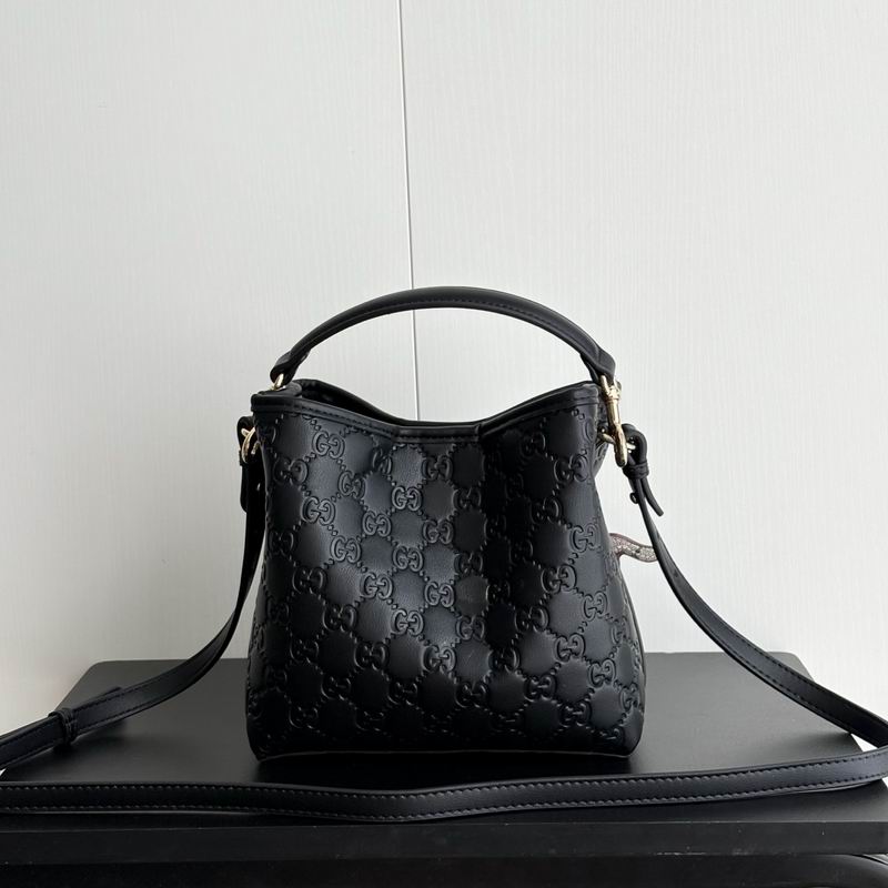 815118 19x18x11cm DF (21)