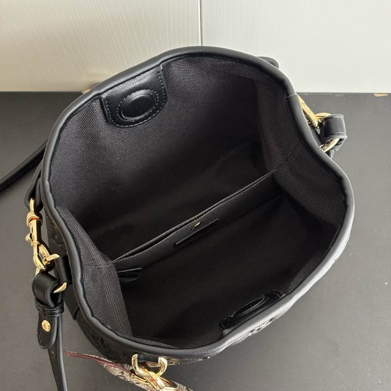 815118 19x18x11cm DF (23)