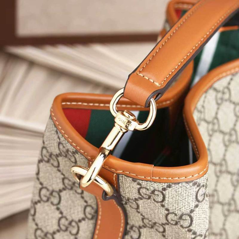 815118 19x18x11cm DF (9)