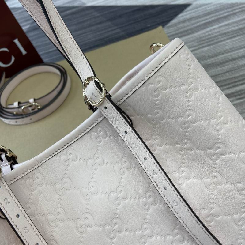 815214 30x18x11cm MP (4)