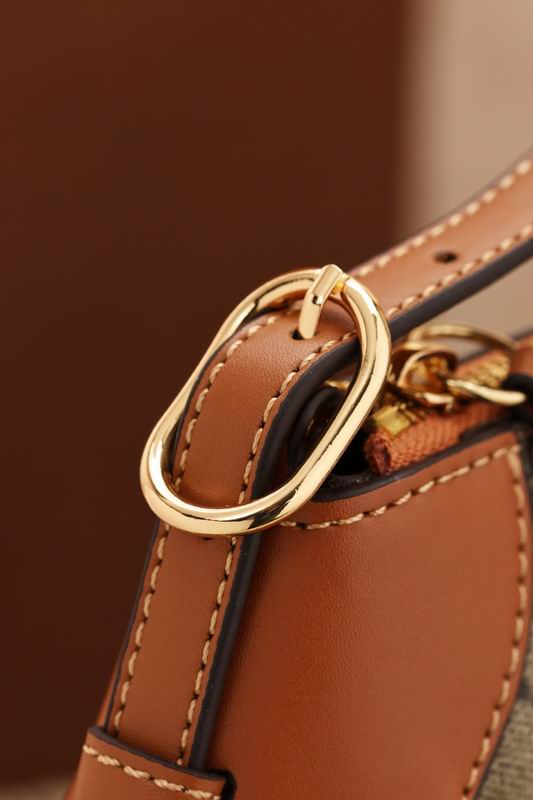 815218 24.5x16x5cm DF (7)