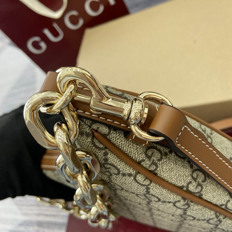 815409 25.5x20x5cm MP (2)