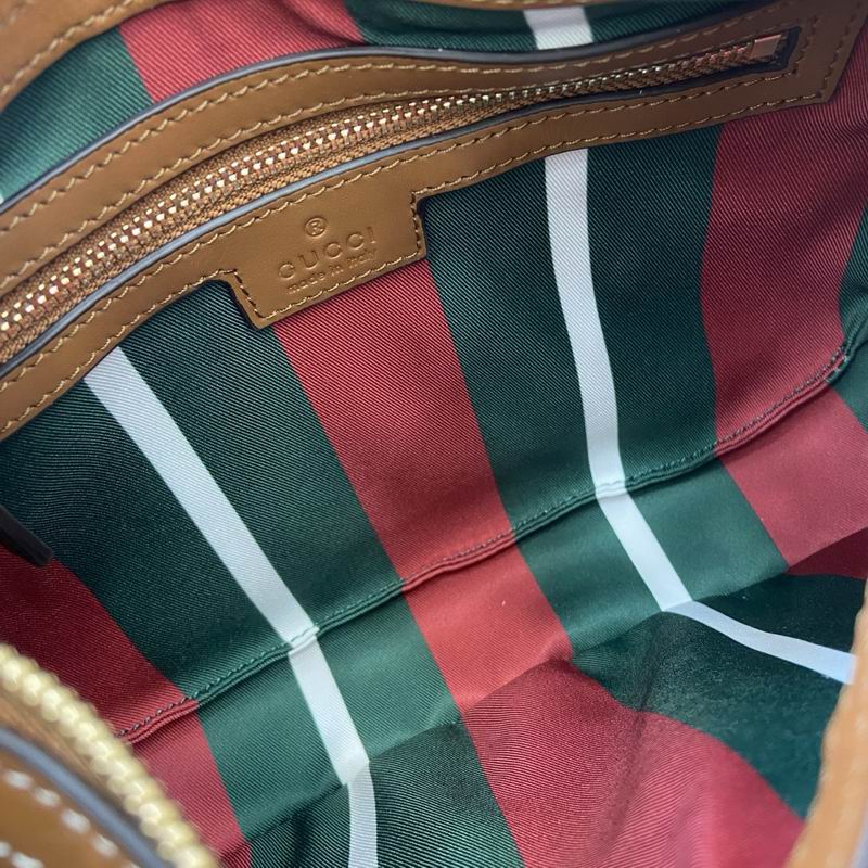 815409 25.5x20x5cm MP (3)