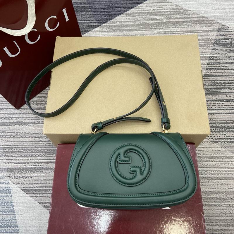 815700 21.5x11x8cm MP (1)