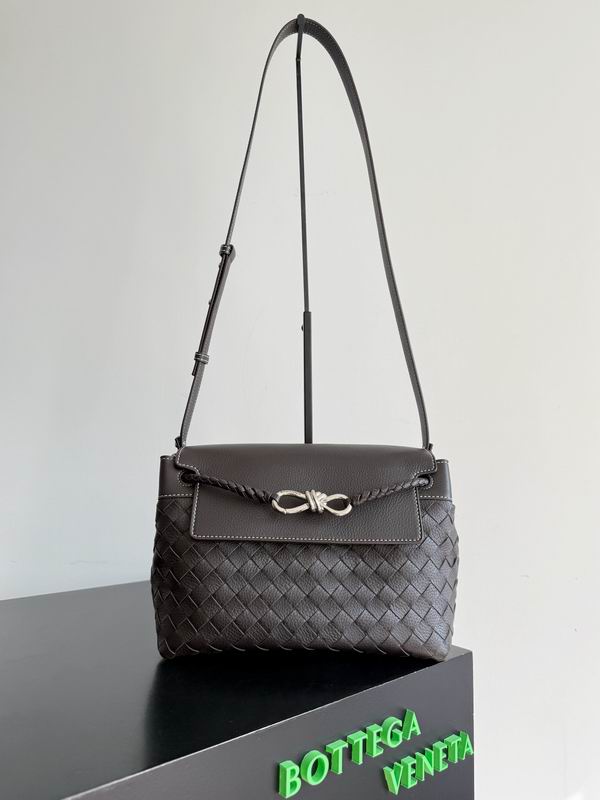 815781 29x20x13cm T (1)