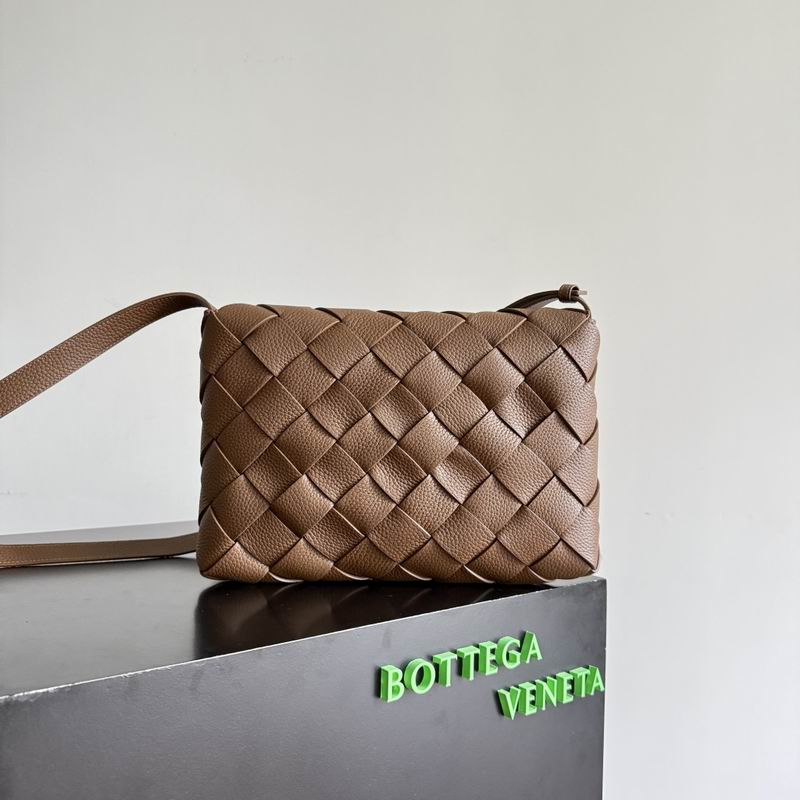 815796 32x21.5x5cm T (2)