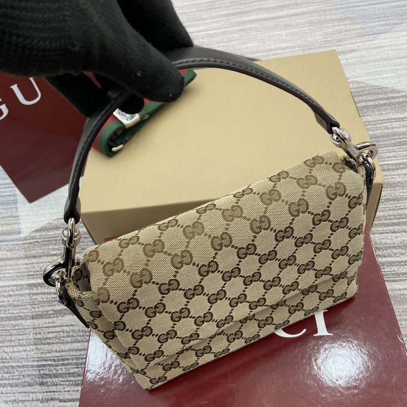 821617 19x15x7cm MP 2色 (6)