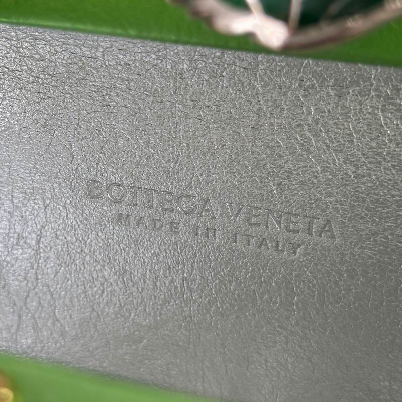 826183 19x11.5x5cm T (7)