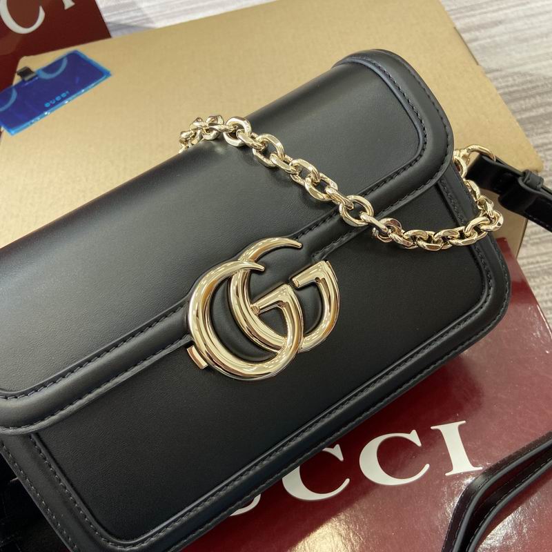 826761 21.5x14x9cm MP (18)