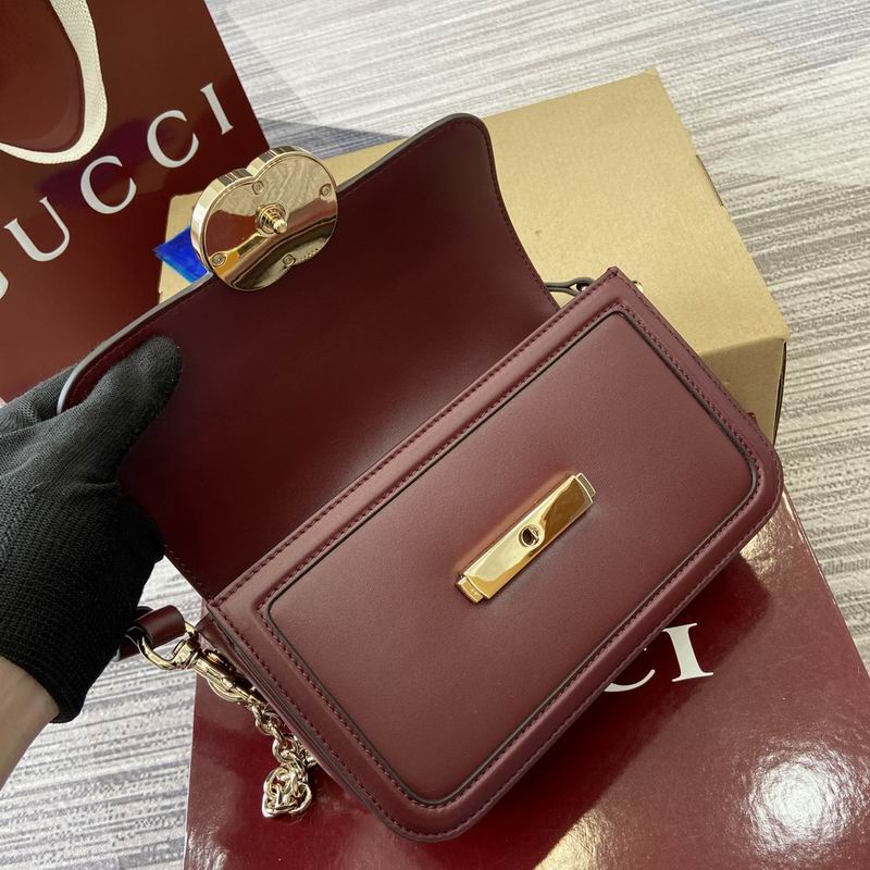 826761 21.5x14x9cm MP (8)