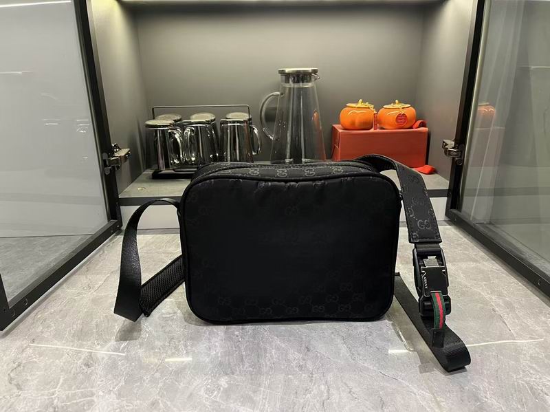 834475 24.5x18x6.5cm DF (3)