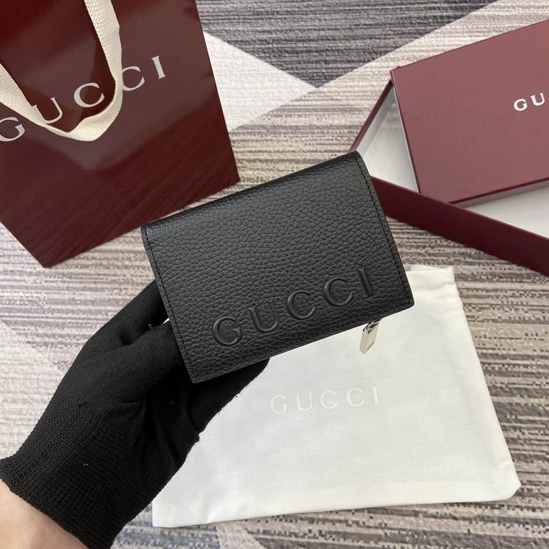 835076 11x8x2cm MP (1)