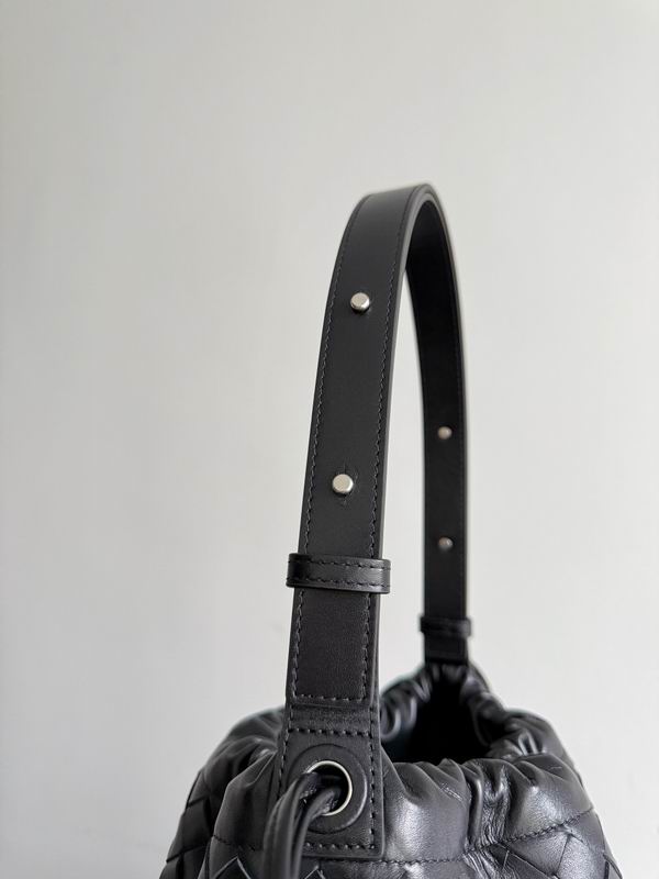 836020 24x33x14cm T (4)