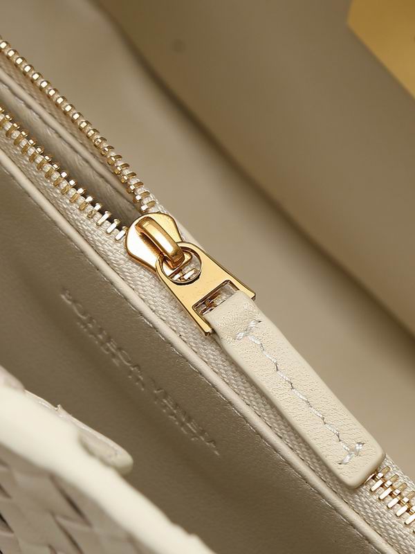 836261 31x18.5x16xm T (25)