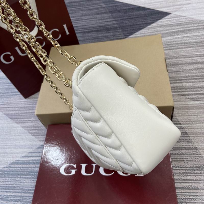 837267 26x15x7cm MP (44)