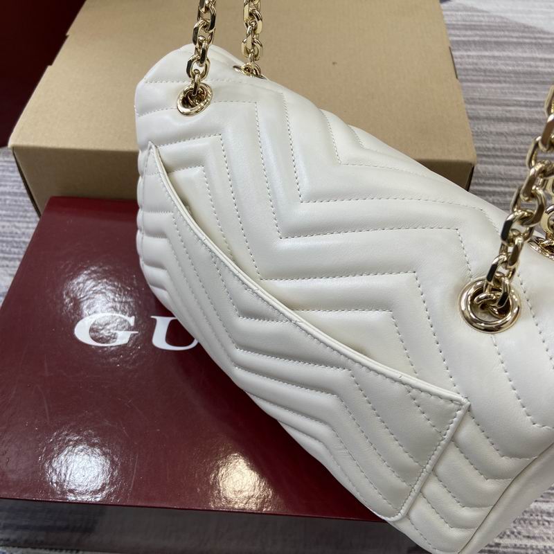 837267 26x15x7cm MP (48)