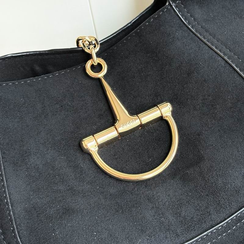 837467 27.5x21x16cm DF (30)