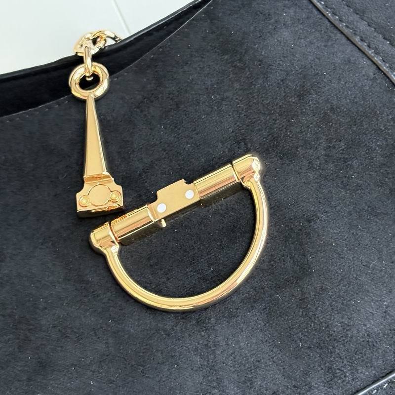 837467 27.5x21x16cm DF (31)