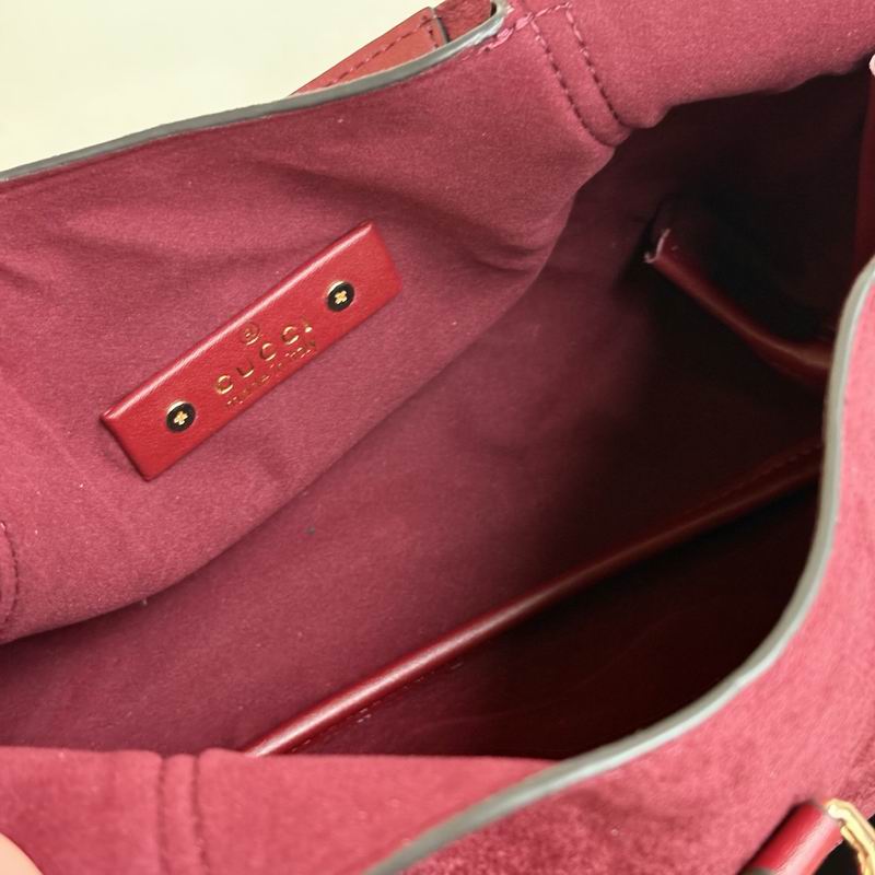 837467 27.5x21x16cm DF (6)