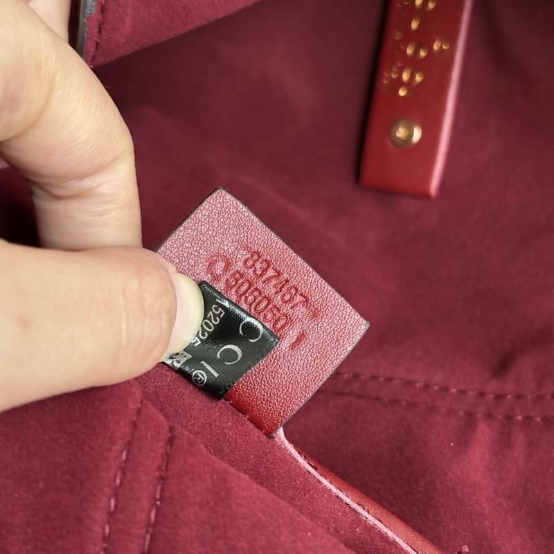 837467 27.5x21x16cm DF (7)