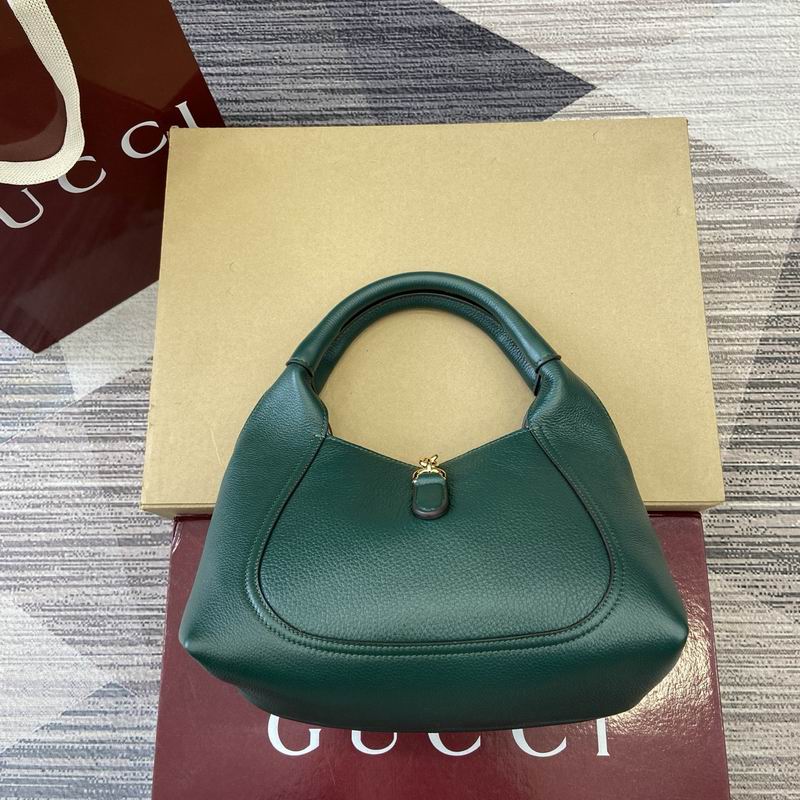 837467 27.5x21x16cm MP (10)