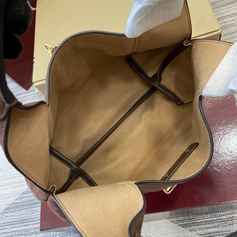 837467 27.5x21x16cm MP (3)